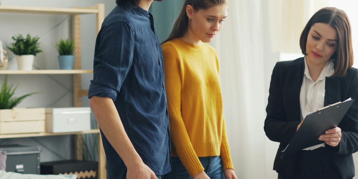 This article gives a practical, evidence-based look at FAM Properties so you can decide whether to work with them in Dubai's fast-moving market. It covers the c...